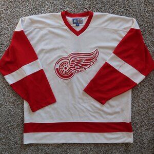 Vintage CCM Detroit Red Wings Jersey 2XL Hockey NHL XXL Licensed Blank